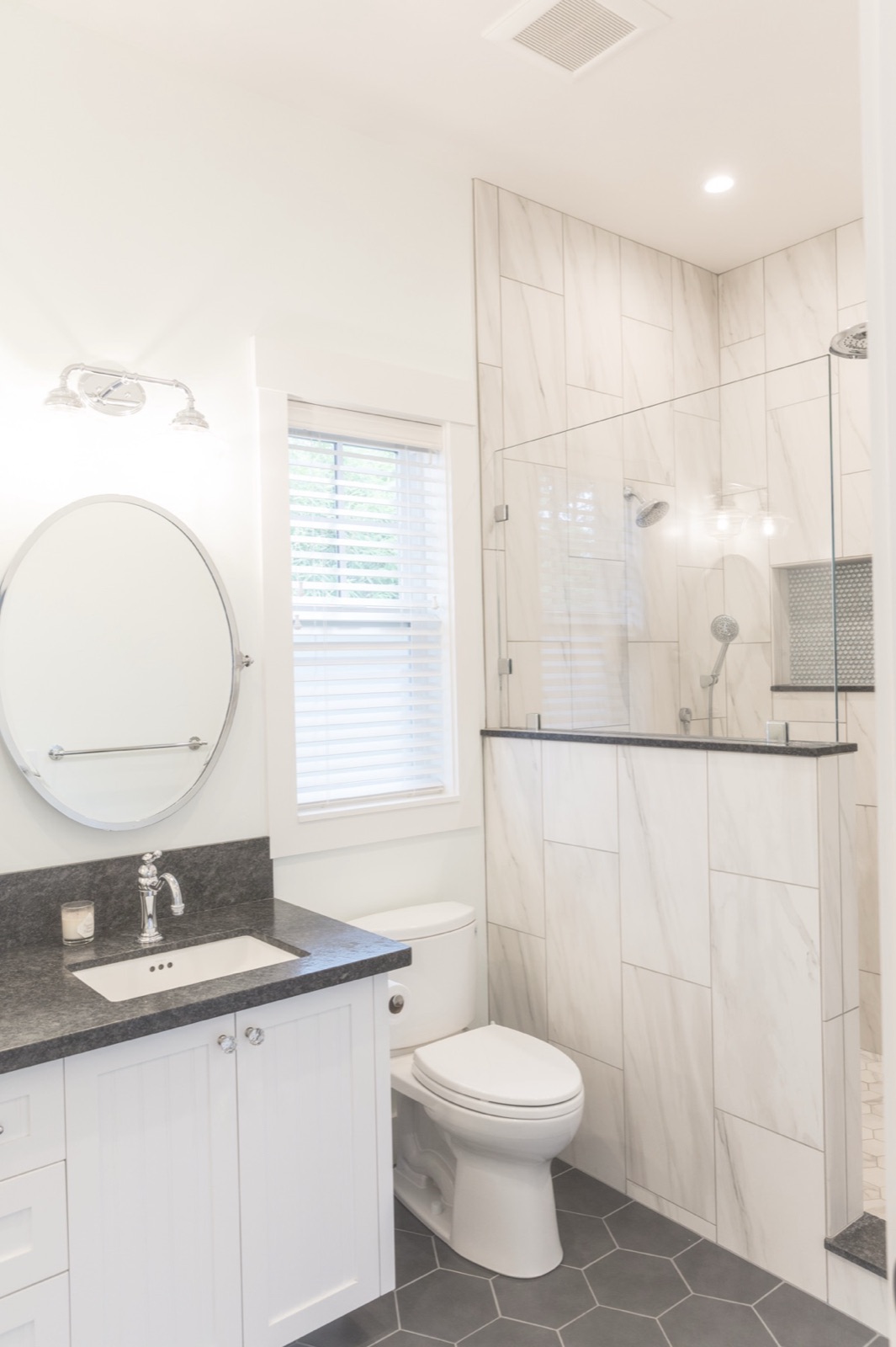 The Hacienda Residence, bathroom