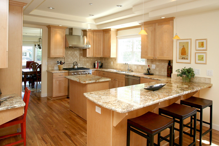 Pride and Joy, kitchen